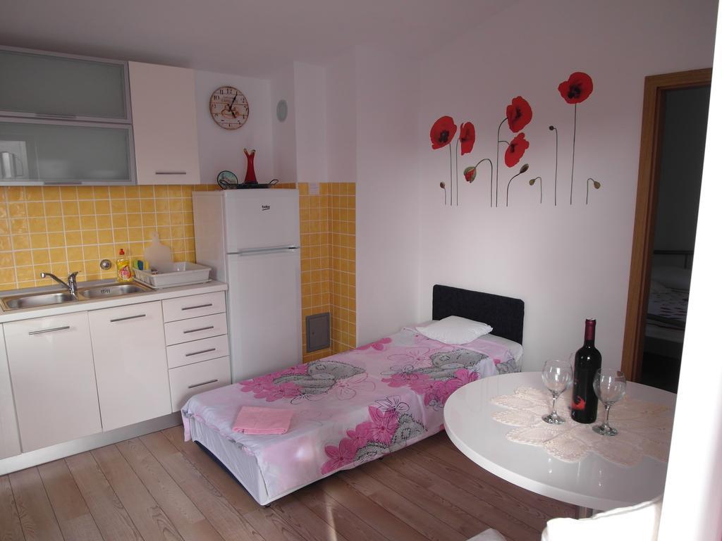 Apartment Antonio Šibenik Exterior foto